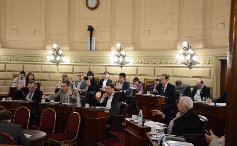 El Senado de Santa Fe votó este jueves los cambios de Diputados a reforma jubilatoria