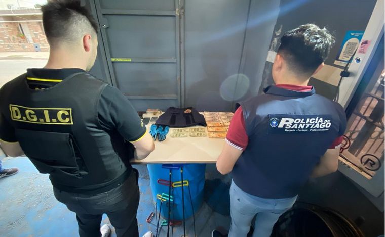 Un detenido tras un operativo de la Policía de Córdoba. (Foto: Policía)