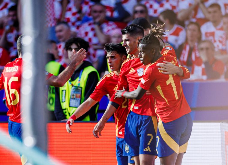España venció a Croacia por 3 a 0. (Foto: @SEFutbol)