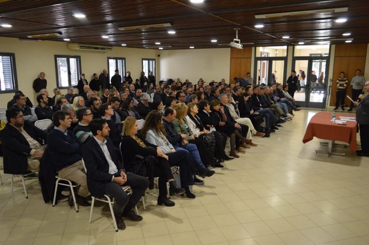 La Iglesia de Córdoba mantuvo un encuentro de diálogo con referentes políticos