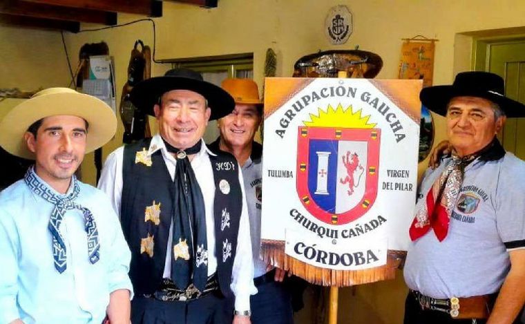 Agrupación Gaucha Virgen del Pilar. (Foto: Caballos y Placeres)