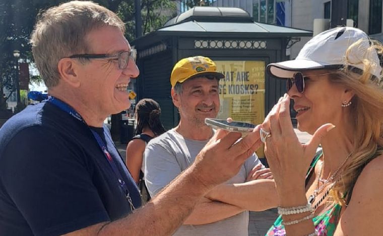 Argentinos en Estados Unidos se preparan para el debut de la Selección.