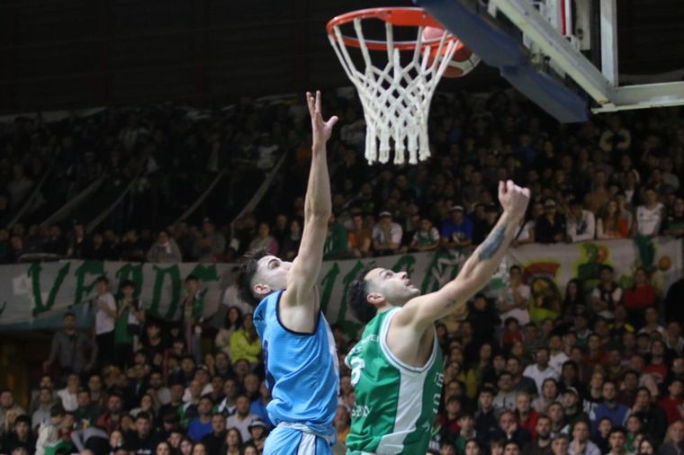 Una final vibrante con un estadio colmado