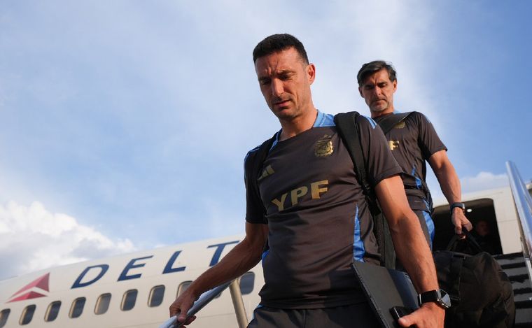 Lionel Scaloni llega con la Selección a Nueva Jersey. (Foto: NA)
