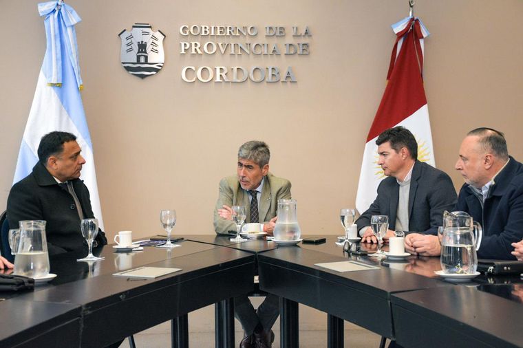 Quinteros encabezó el encuentro por nuevas sedes de la FPA.