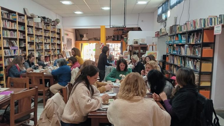 Terapia Literaria: un encuentro de literatura y amistad en Salsipuedes