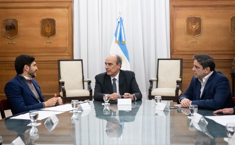 Santa Fe firmó acuerdo con el gobierno nacional para la continuidad de obras. 