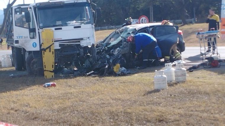 Accidente en el ingreso a Villa Allende. (Foto: Gonzalo Carrasquera/Cadena 3)