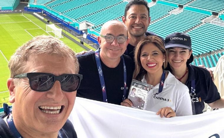 Claudio Giglioni, Marcelo Lamberti, Raúl Monti, Geo Monteagudo y Cynthia Zak.