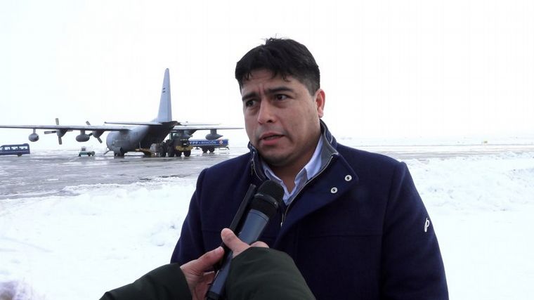 Gobierno envió aviones hércules con alimentos y asistencia a Santa Cruz y Chubut