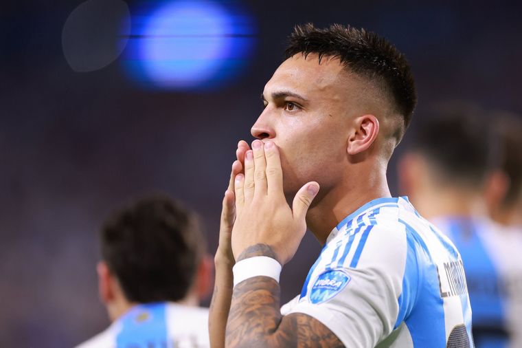 Lautaro festeja el gol argentino. (Foto: archivo)