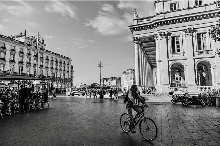 Sandoná trabajó en distintos lugares del mundo.