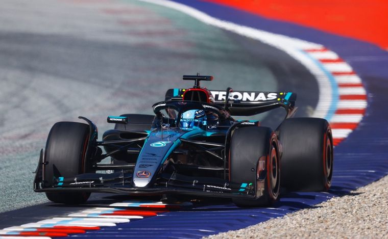 Russell construía una buena P3, pero heredó la victoria sobre el final