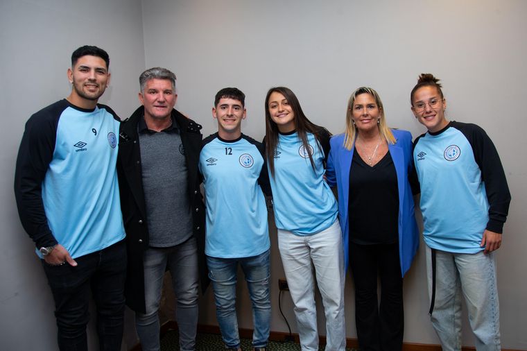 Belgrano anunció a Umbro como sponsor. 