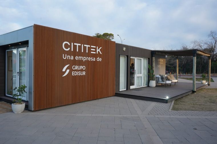 Los departamentos se fabrican 90% en Córdoba y se traslada a Añelo. 