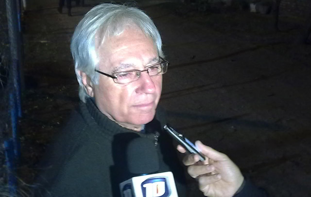 Luis Caramánico, propietarios de la fábrica de hielo, dijo que cuenta con habilitaciones.