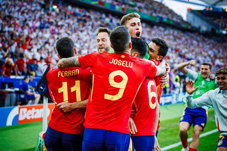 España se impuso ante Alemania y es seminifinalista de la Eurocopa.