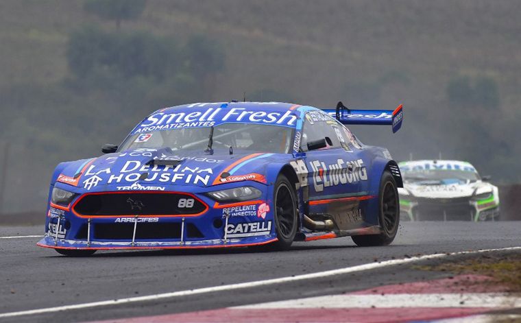 Nico Trosset y su Mustang ganaron la serie mas rapida en Misiones.