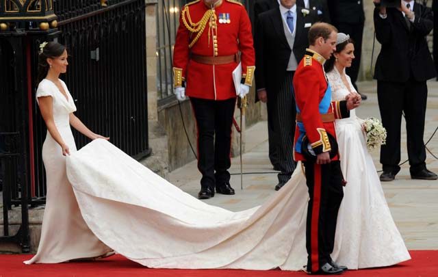 William y Katem, felices tras dar el sí.