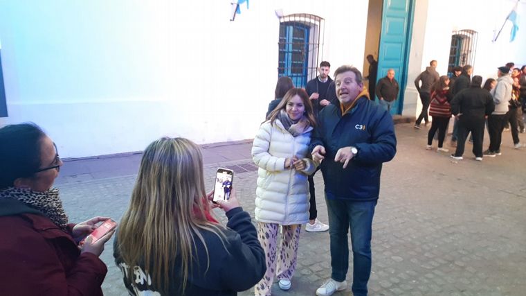 Siempre Juntos transmite desde Tucumán. 