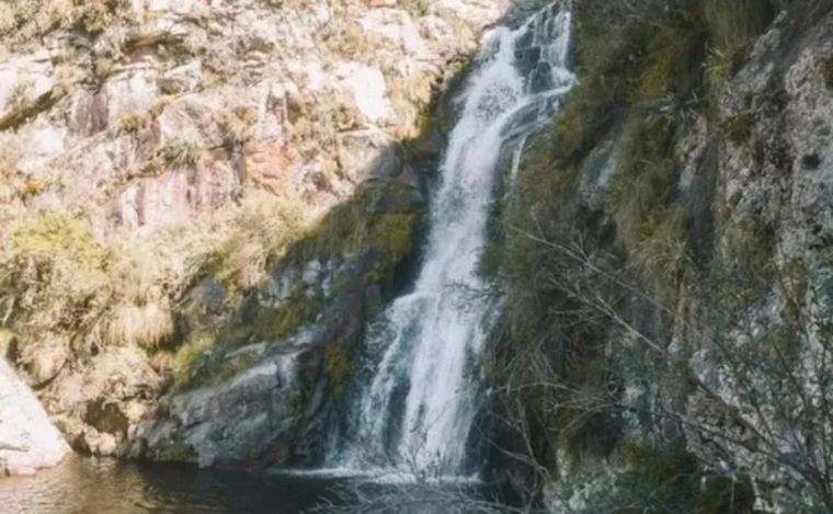 El accidente ocurrió en La Cascada de El Maitén.