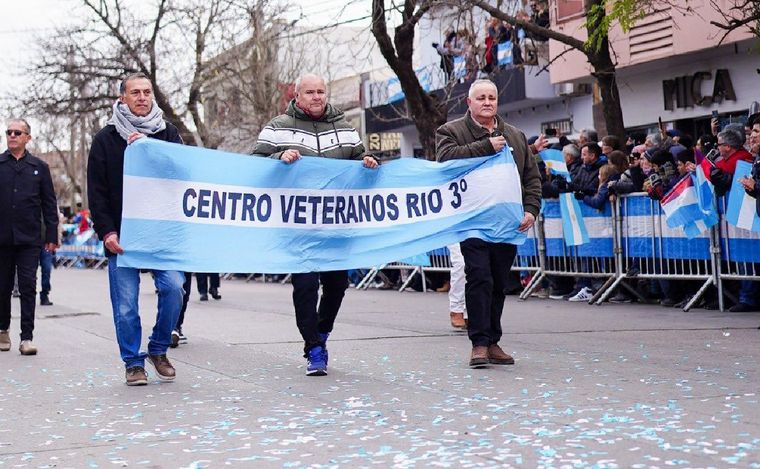 Así fue el desfile por el Día de la Independencia en Río Tercero. (Foto/Gob. Córdoba)