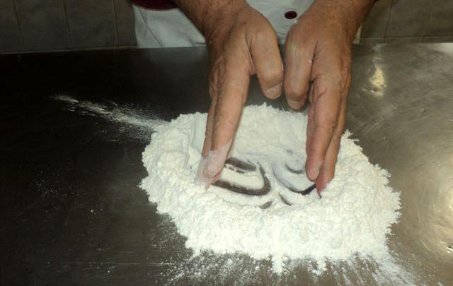 Paso a paso para la elaboración de pastelitos