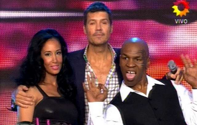 Mike Tyson y su esposa estuvieron con Marcelo Tinelli en ''ShowMatch''.