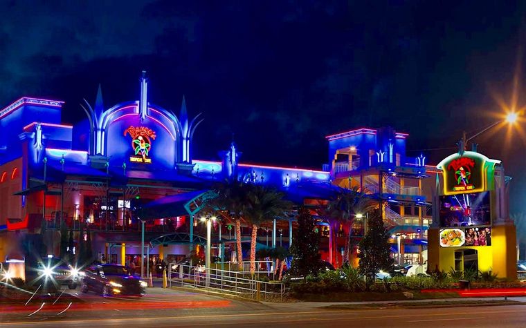 Cadena 3 en Miami: cómo es la vibrante noche en un boliche de la Ocean Drive