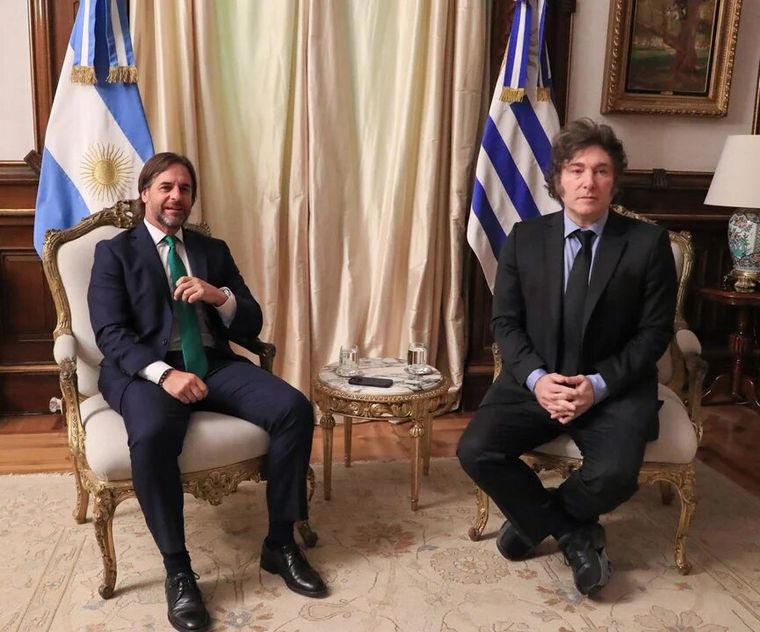 Los presidentes de Uruguay y Argentina, reunidos