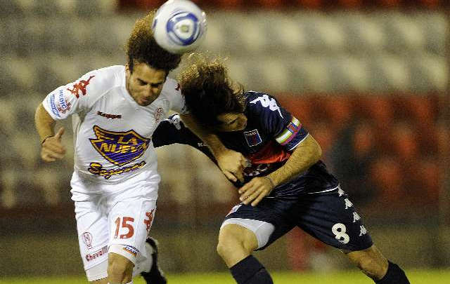 El partido se jugó sin público.