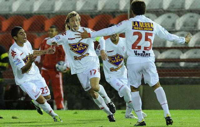 El partido se jugó sin público.