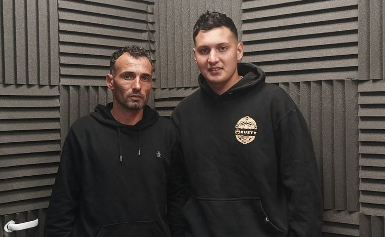 Carlos y Álvaro Navarro, padre e hijo y compañeros de equipo: buscan ser campeones.