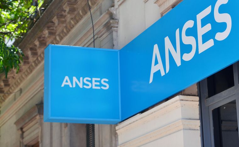 Nuevo bono para beneficiarios de Anses en agosto. (Foto: ilustrativa/NA)