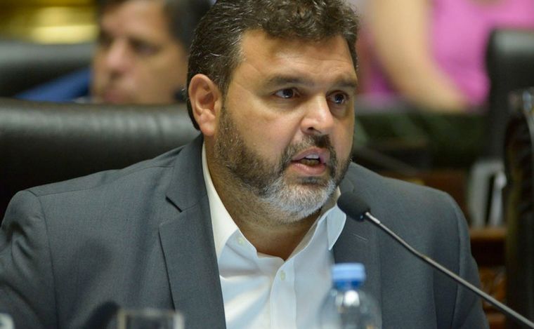 Del Gaiso, legislador porteño, denunció por extorsión a Pablo Moyano.
