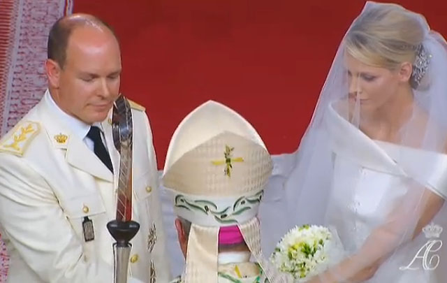 Alberto de Mónaco pone fin a una larga soltería con la bella australiana.