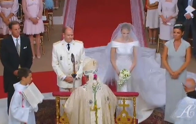 Alberto de Mónaco pone fin a una larga soltería con la bella australiana.