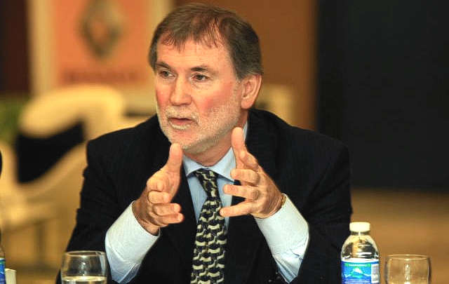 Maciet adelantó que los primeros empleos directos se abrirán a partir de enero.