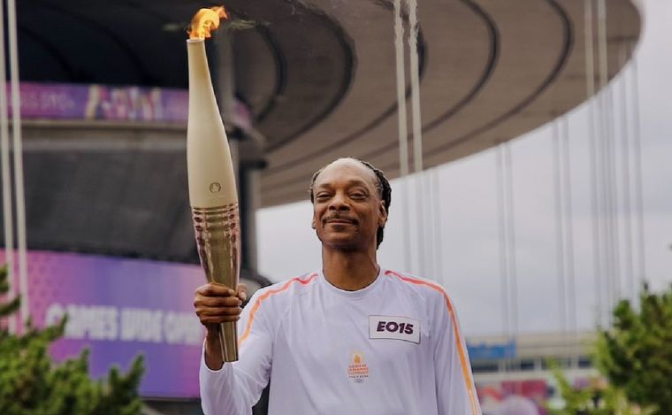 Snoop Dogg llevó la antorcha olímpica. (Foto: @SnoopDogg)