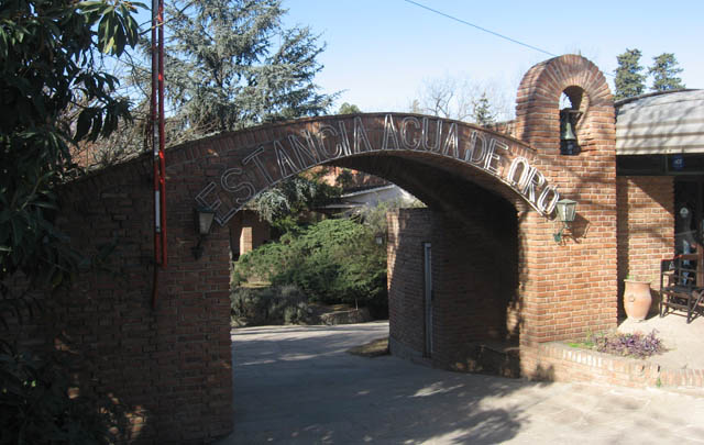 Estancia Agua de Oro