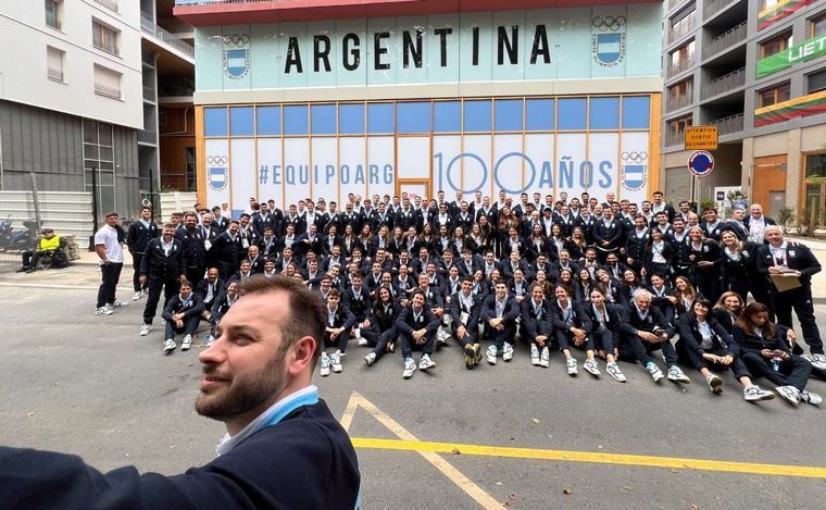 Argentina en la apertura de los Juegos Olímpicos de París 2024 (Foto: @prensaCOA).