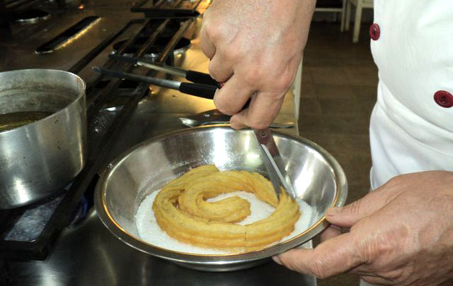 Paso a paso para la preparación de churros