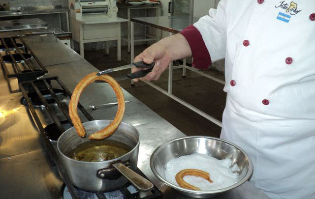 Paso a paso para la preparación de churros