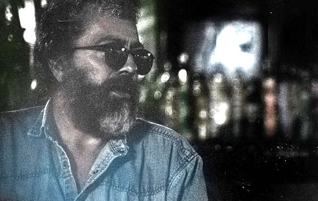 Se autodefinía como ''un trovador profundo que recorrió el mundo y la vida''.