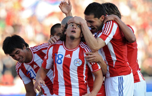 Haedo festeja la victoria parcial del equipo paraguayo.
