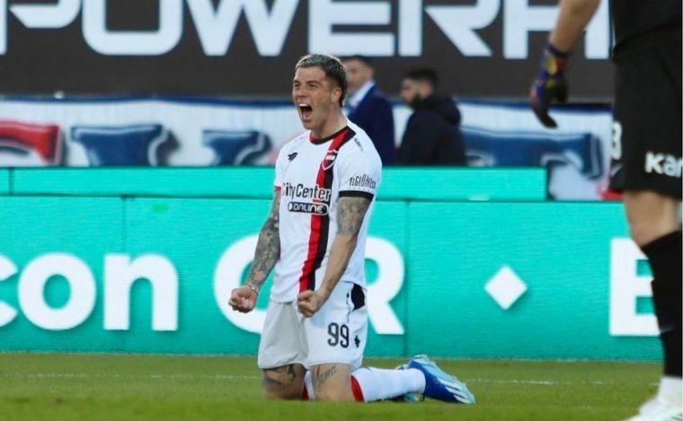 Newell's vs. San Lorenzo. Fecha 8. Liga Profesional.