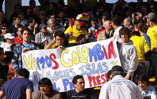 FOTO: Los hinchas peruanos se hicieron presente para ver a su selección.