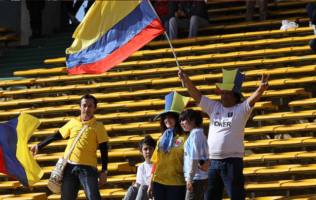 FOTO: El colorido en las tribunas de Colombia-Perú 