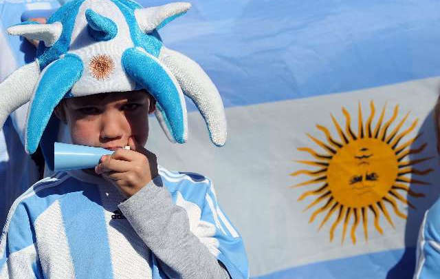 FOTO: El color de la previa Argentina-Uruguay en Santa Fe.