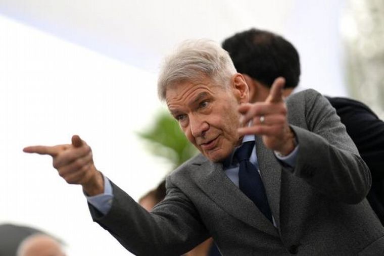 Harrison sigue cultivando su fama de duro.